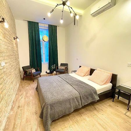 Dream Romance Residency - Finnish Sauna Budapest Eksteriør bilde
