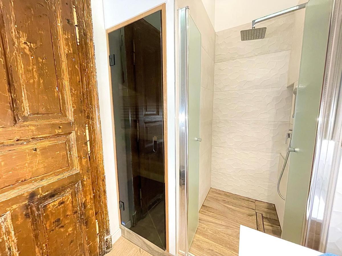 Dream Romance Residency - Finnish Sauna Budapest Eksteriør bilde