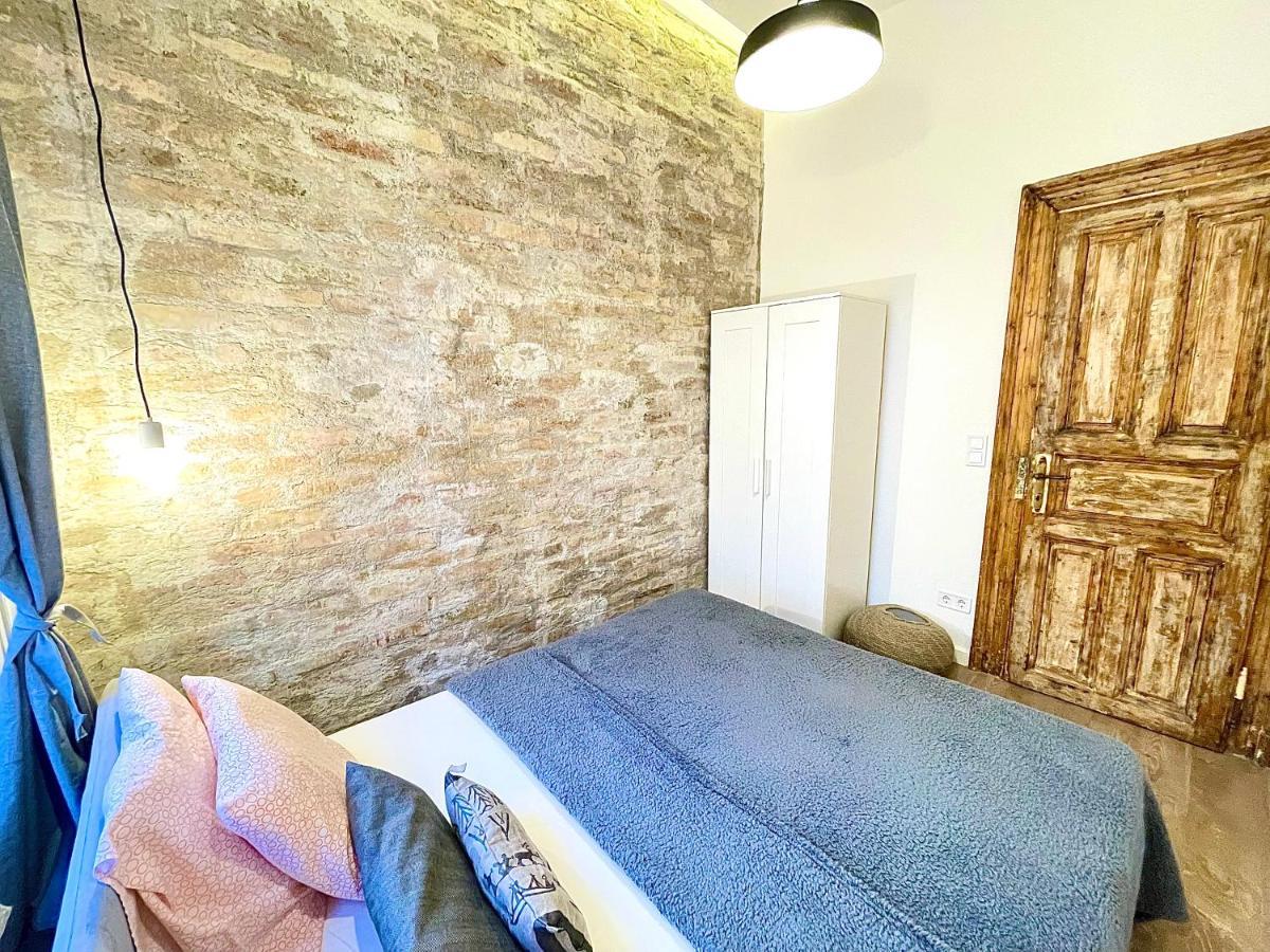 Dream Romance Residency - Finnish Sauna Budapest Eksteriør bilde